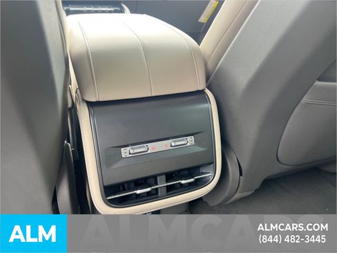 Used 2024 Lincoln Nautilus Premier w/ Equipment Group 102A image 29