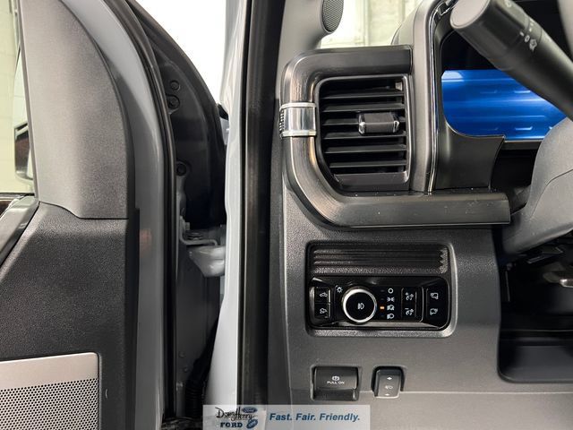 Used 2025 Ford F250 Lariat w/ Lariat Ultimate Package AWD/4WD image 26