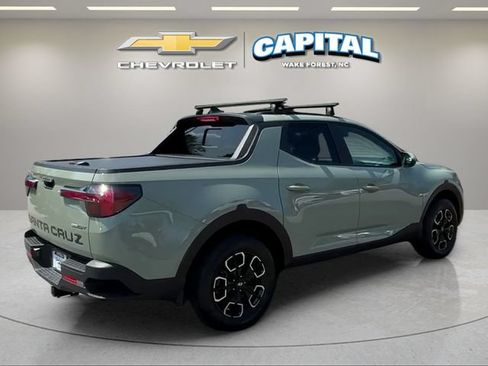 Used 2023 Hyundai Santa Cruz SEL Premium w/ Winter Package AWD/4WD image 6