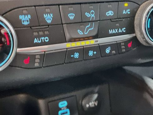 Used 2023 Ford Escape Active AWD/4WD image 19