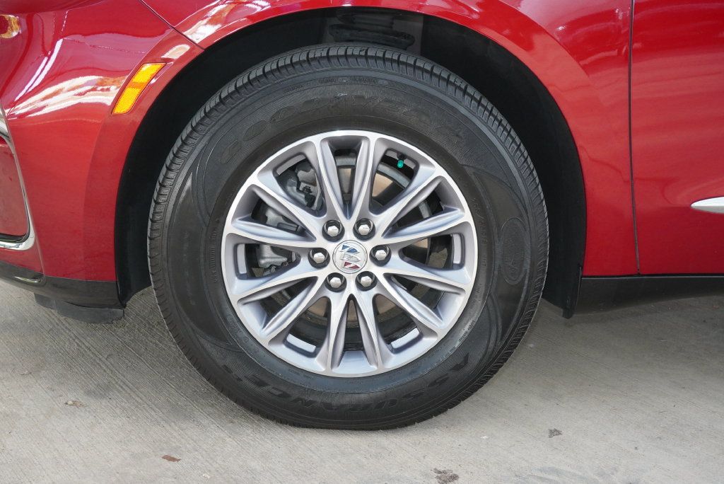 Used 2024 Buick Enclave Essence w/ LPO, Floor Liner Package FWD image 9