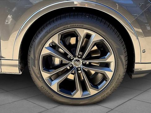 New 2026 Audi Q7 3.0T Premium Plus image 11