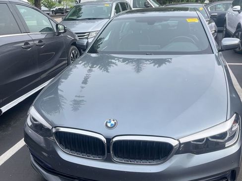 Used 2017 BMW 530i xDrive AWD/4WD image 1