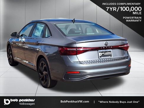 New 2026 Volkswagen Jetta SE image 27