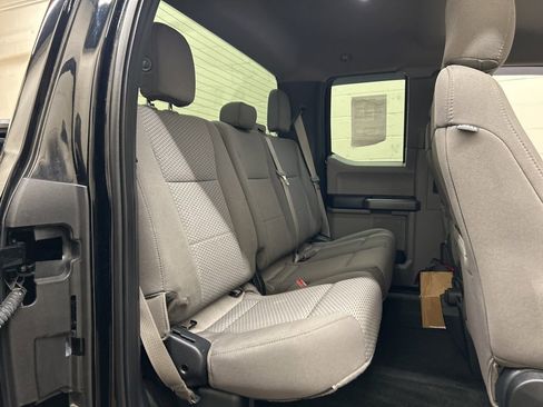 Used 2017 Ford F150 XLT w/ Equipment Group 301A Mid image 9