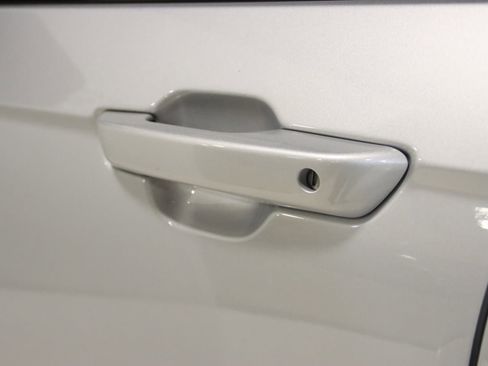 Used 2024 Jeep Grand Cherokee L Limited w/ Luxury Tech Group II image 70