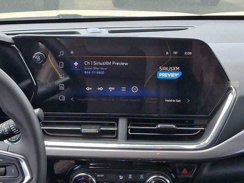 New 2026 Chevrolet Trax ACTIV w/ Driver Confidence Package FWD image 8