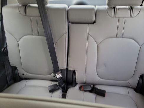 Used 2024 Honda Pilot EX-L image 13