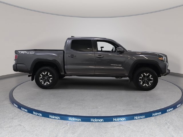 Certified 2021 Toyota Tacoma TRD Off-Road w/ Technology Package AWD/4WD image 4