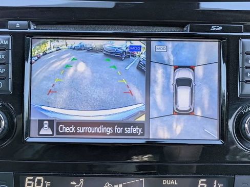Used 2017 Nissan Rogue SL w/ SL Premium Package AWD/4WD image 22
