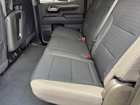 Certified 2022 Chevrolet Silverado 1500 LT RWD image 12