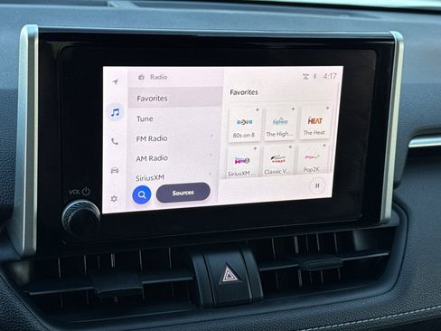 Used 2023 Toyota RAV4 LE image 17