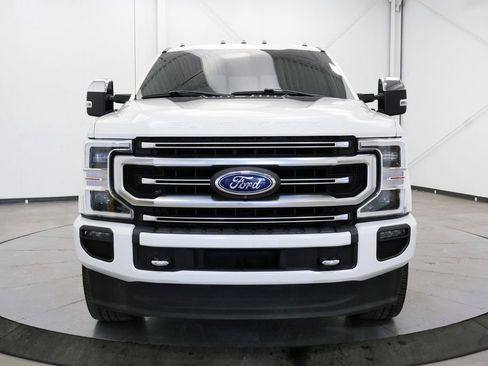 Used 2020 Ford F350 Platinum AWD/4WD image 2