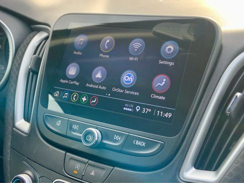 Used 2023 Chevrolet Malibu LT image 44