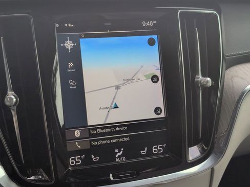 Used 2020 Volvo S60 T5 Inscription w/ Protection Package Premier image 22