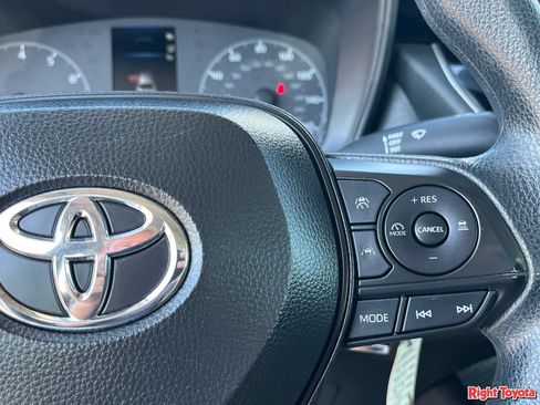 Certified 2025 Toyota Corolla LE FWD image 24