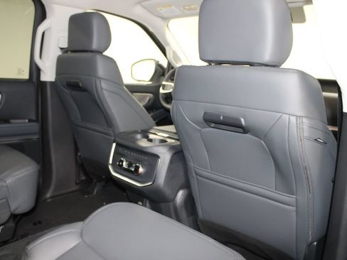 New 2026 Ford Expedition Active AWD/4WD image 33