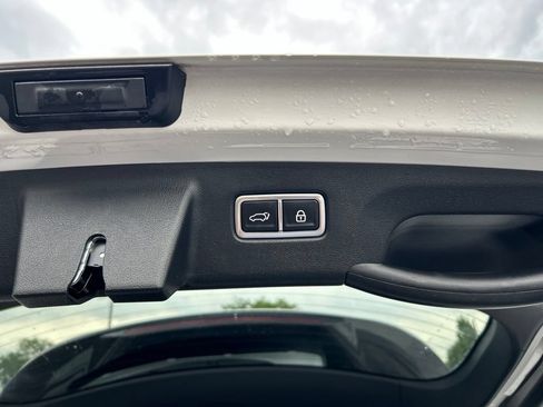 Certified 2023 Kia Sorento EX AWD/4WD image 31