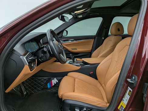 Used 2023 BMW 530e w/ M Sport Package image 16