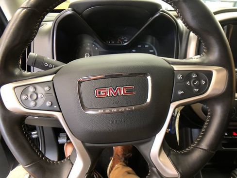 Used 2020 GMC Canyon Denali AWD/4WD image 13