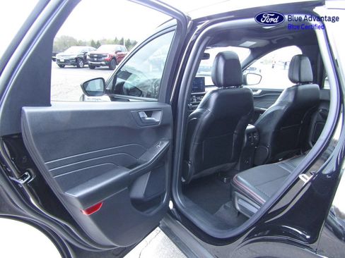 Certified 2023 Ford Escape ST-Line Elite AWD/4WD image 22