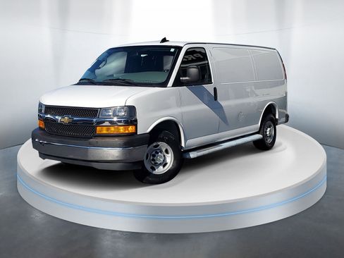 Certified 2024 Chevrolet Express 2500 w/ Driver Convenience Package RWD image 1