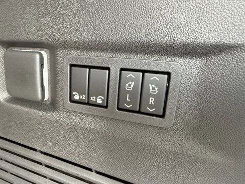 New 2026 Chevrolet Tahoe High Country image 43