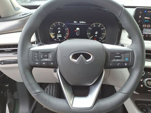 Used 2026 INFINITI QX60 Luxe w/ Cargo Package FWD image 9