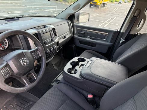 Used 2019 RAM 1500 Classic Warlock AWD/4WD image 14