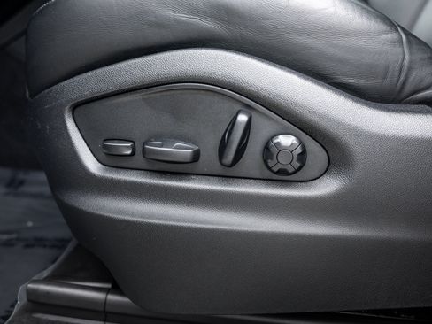 Certified 2023 Porsche Cayenne S Platinum image 22