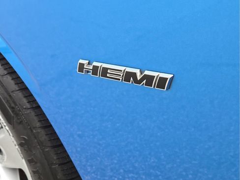 Used 2018 Dodge Challenger R/T image 12