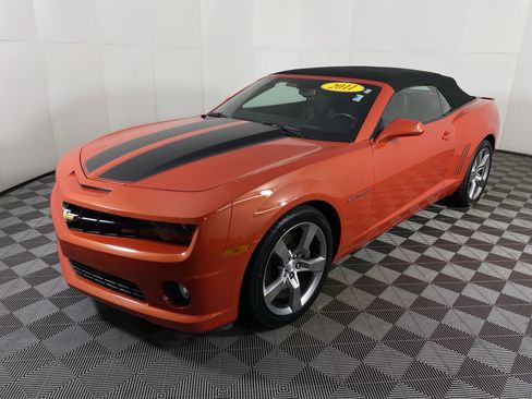 Used 2011 Chevrolet Camaro SS w/ RS Package image 8