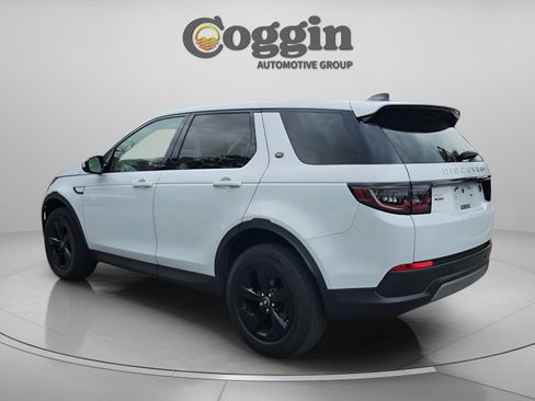 Used 2020 Land Rover Discovery Sport SE AWD/4WD image 3