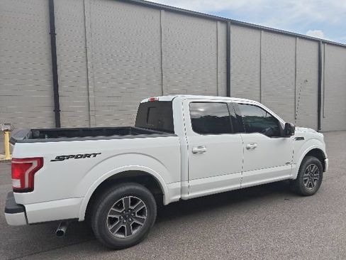 Used 2017 Ford F150 XLT w/ Equipment Group 302A Luxury RWD image 3