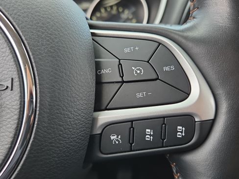 Used 2021 Jeep Compass Limited AWD/4WD image 22