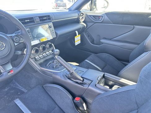 New 2026 Toyota GR86 Premium image 18