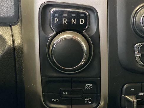 Used 2020 RAM 1500 Classic SLT w/ Trailer & Traction Group AWD/4WD image 22