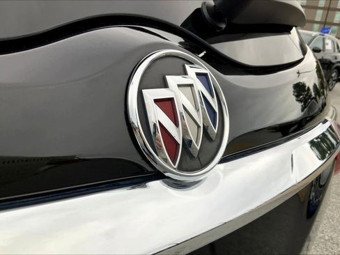 Used 2023 Buick Enclave Premium w/ Experience Buick Package image 30