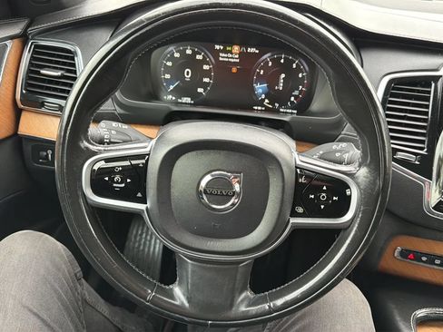 Used 2018 Volvo XC90 T6 Inscription w/ Convenience Package AWD/4WD image 10