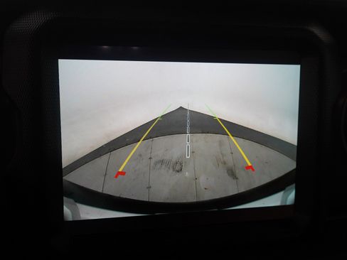 Used 2023 Jeep Wrangler Sport S image 23