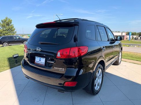 Used 2009 Hyundai Santa Fe Limited FWD image 9