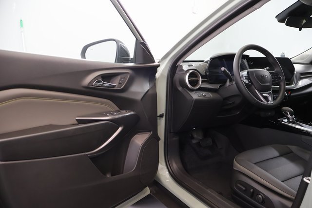New 2026 Chevrolet Trax ACTIV w/ Driver Confidence Package FWD image 9