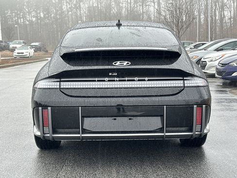 New 2025 Hyundai Ioniq 6 SE image 25
