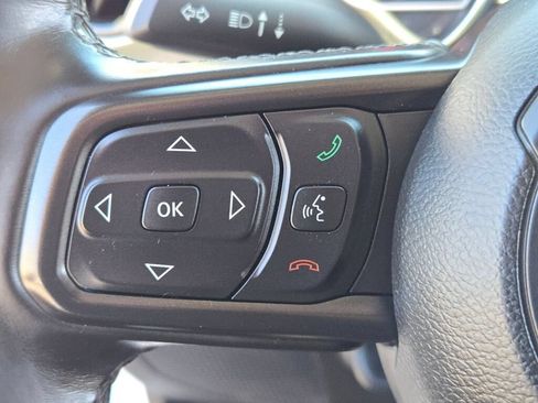 Used 2021 Jeep Wrangler Unlimited Sport AWD/4WD image 35