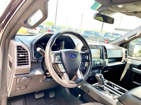 Used 2019 Ford F150 XLT w/ Equipment Group 302A Luxury AWD/4WD image 15