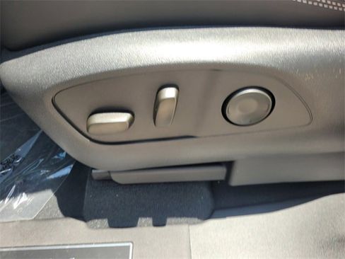 New 2025 GMC Sierra EV Denali image 5