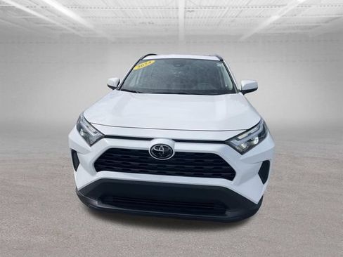 Used 2024 Toyota RAV4 XLE FWD image 13