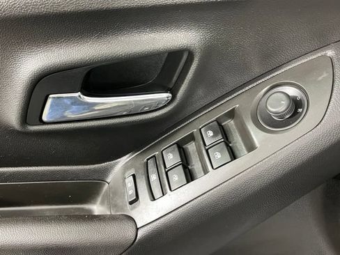 Used 2016 Chevrolet Trax LS w/ LPO, Protection Package FWD image 13
