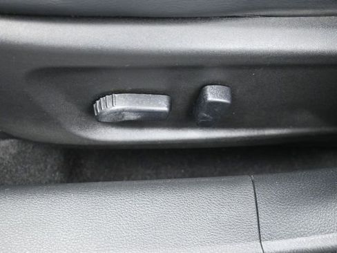 Used 2024 Nissan Altima 2.5 SR FWD image 12