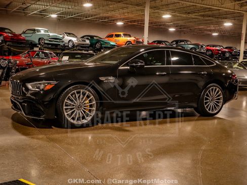 Used 2019 Mercedes-Benz AMG GT 63 image 4